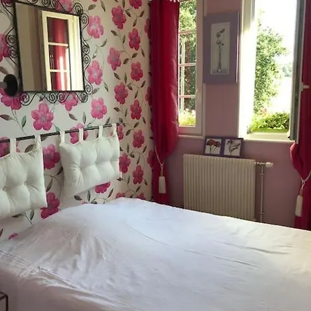 Σπίτι διακοπών Maison de gardien , manoir de Pichemont,   la maison des écureuils  Harcanville